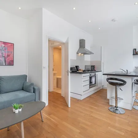 Dionysus' Den - Fitzrovia By Frankie Says Apartment London Exterior photo